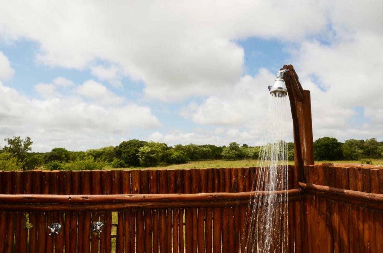 Pezulu Tree House Lodge Ходспруит Екстериор снимка
