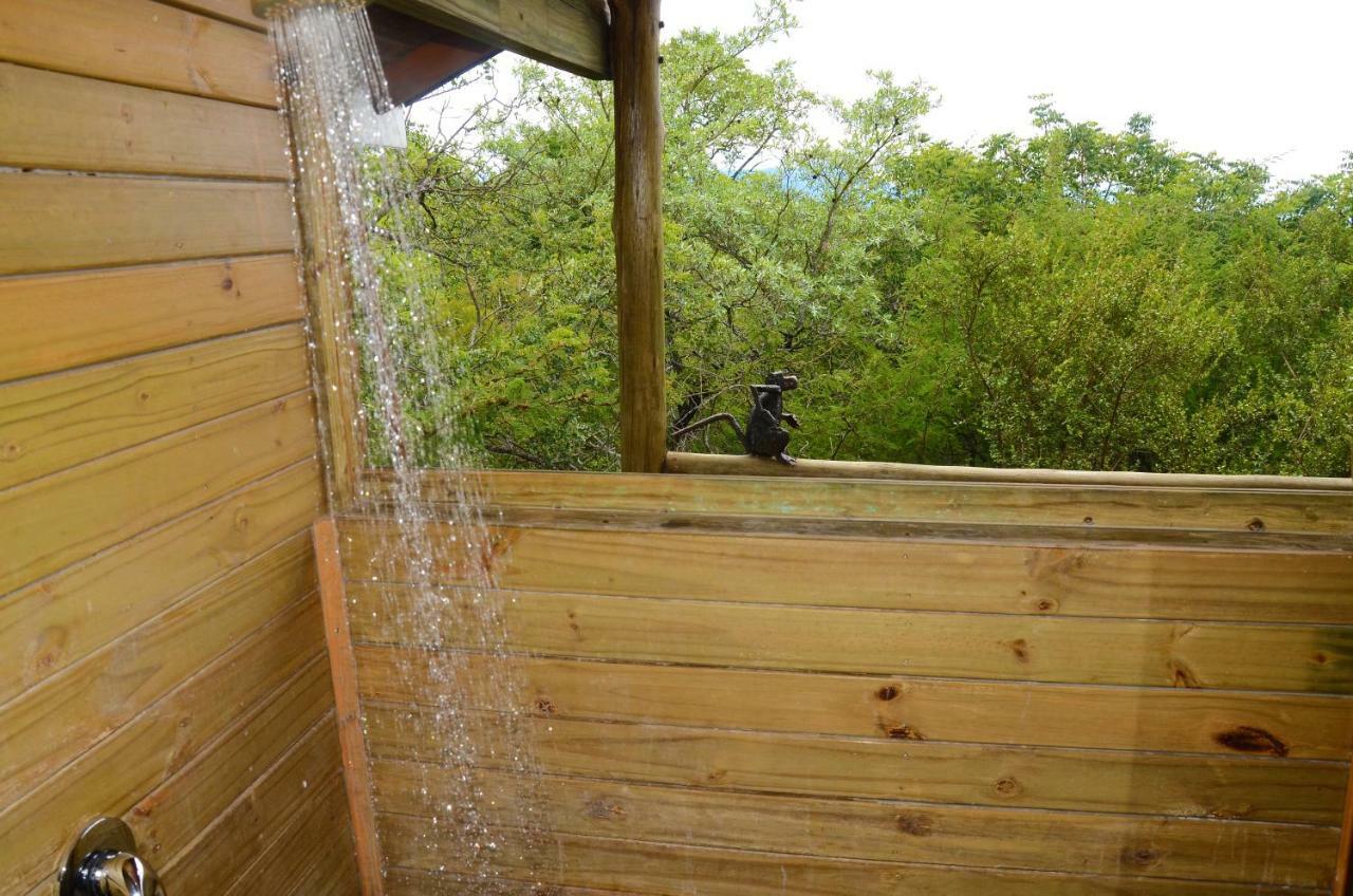 Pezulu Tree House Lodge Ходспруит Екстериор снимка